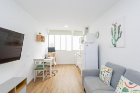 Las Canteras Beach Workfriendly Bright Studio